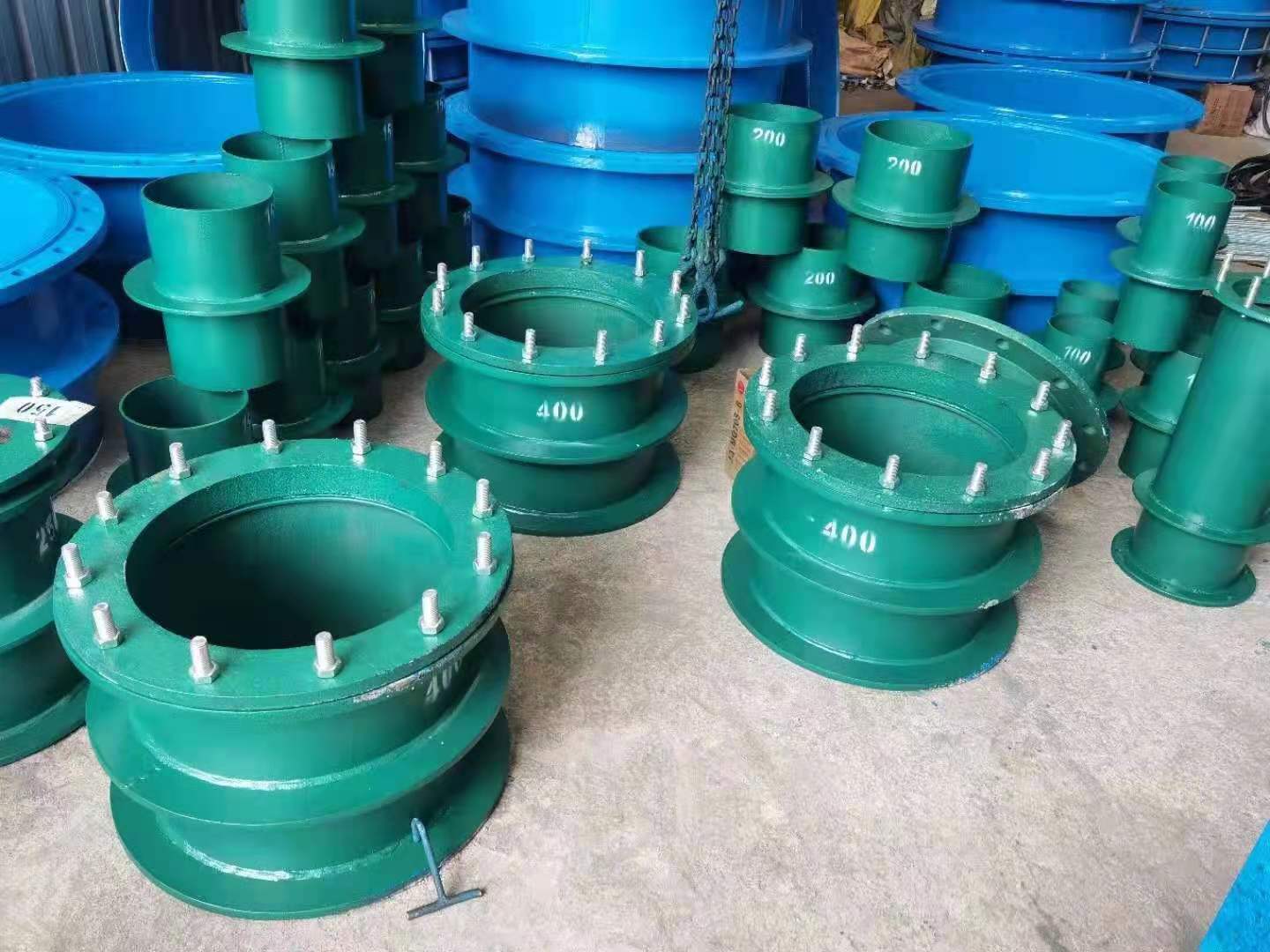 ���Է�ˮ�׹ܺ̈́��Է�ˮ�׹ܵĸ����ą^�e